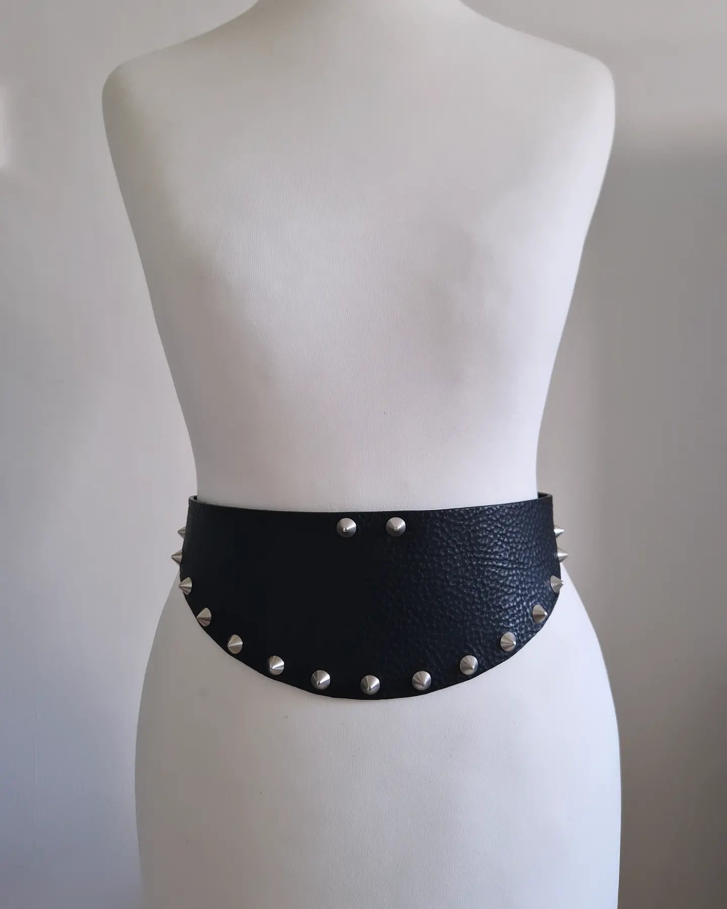 Nyx Belt