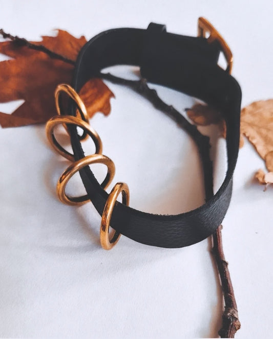Rhea Collar